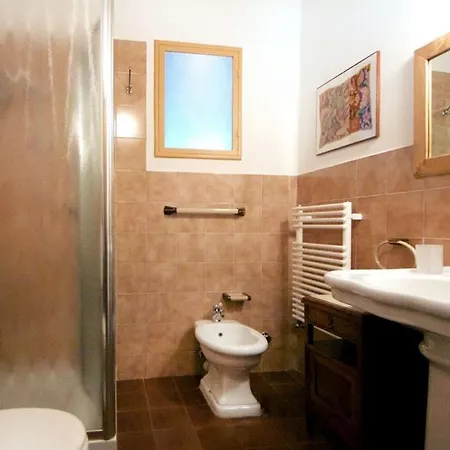 Aquarelle فندق مبيت وإفطار Faggeto Lario