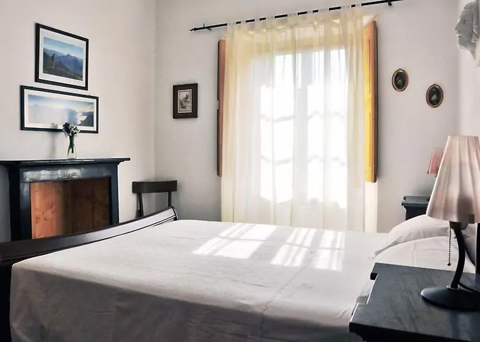 לינה וארוחת בוקר Aquarelle